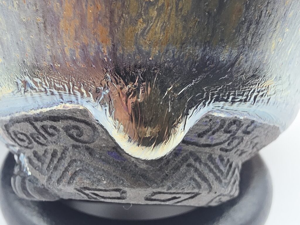 Zhu Qiumin drippy carved bottom