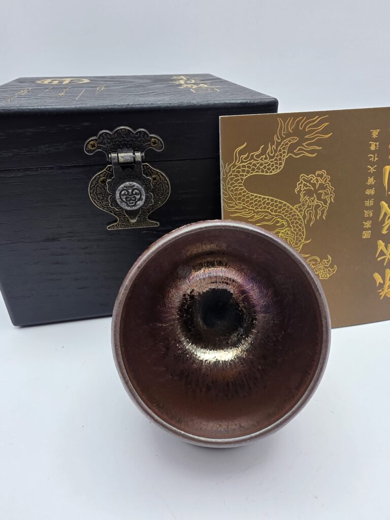 Zhu QiumiN pink daggers