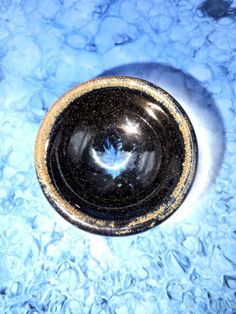 Yang Jianping tiny cup with ocean heart  💙