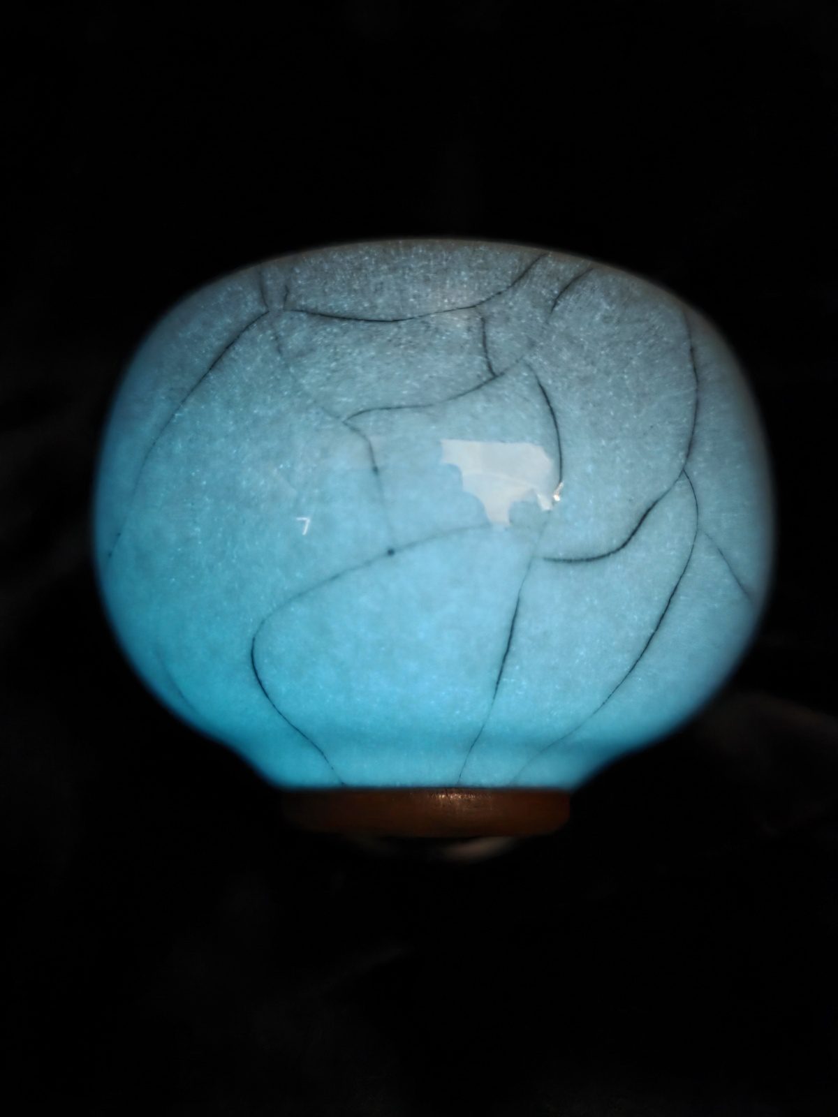 Wu Jingen glowing cup