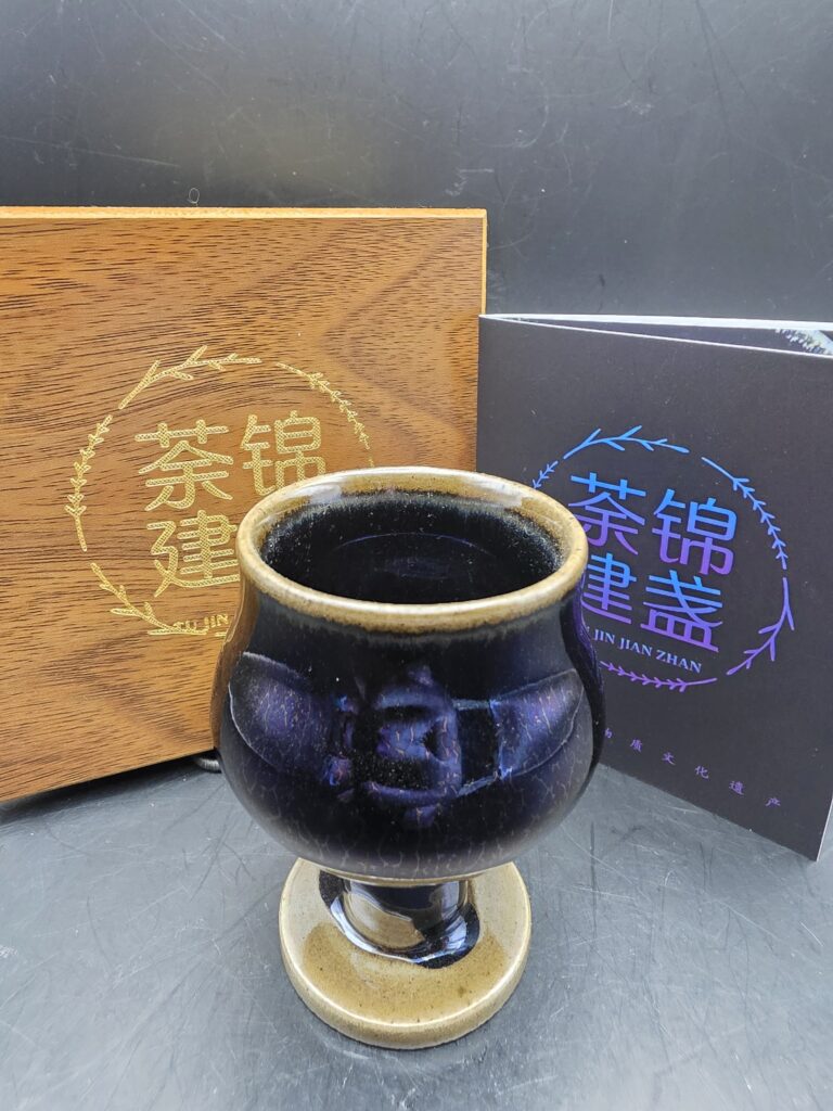 Li Jinhua stemmed goblet shape