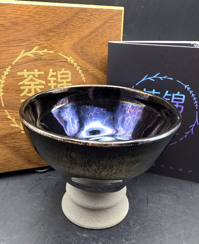 Li Jinhua sleeping dragon pedestal