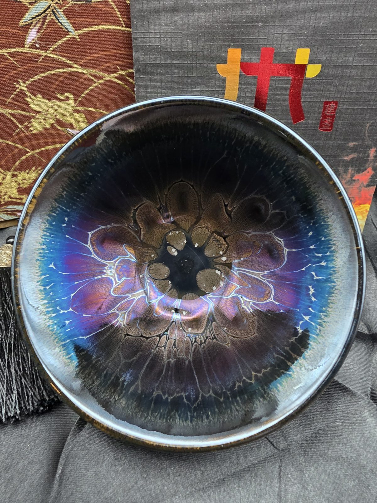 Yuan Wenhui official hat purple