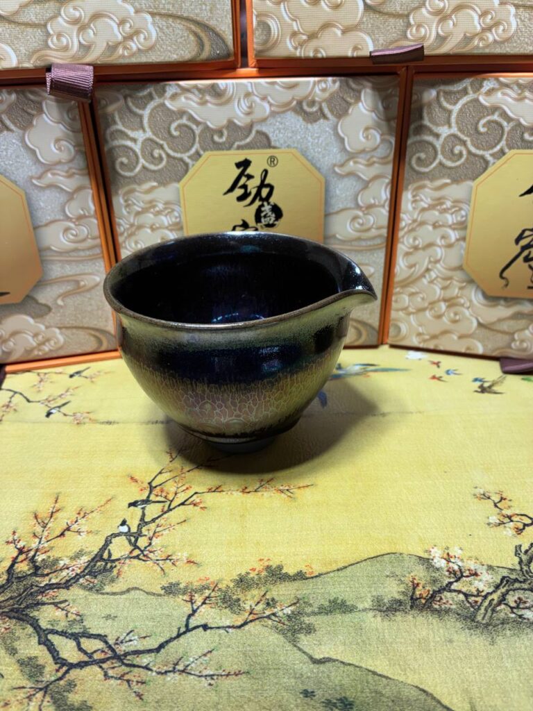 Midnight Spouted Cup