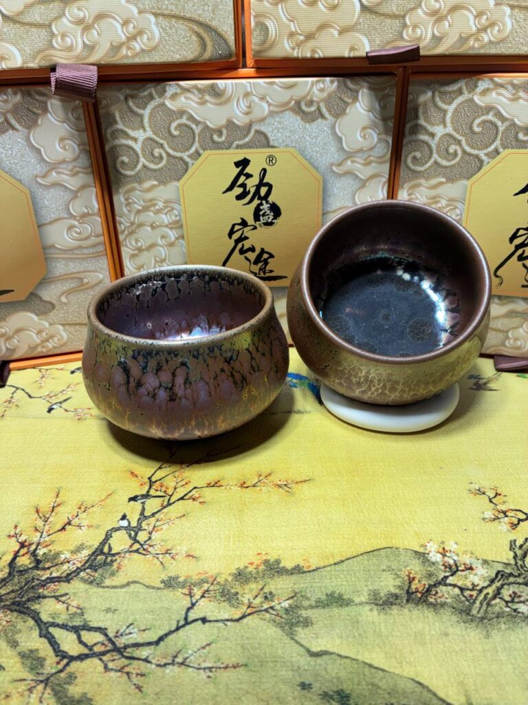Violet Gold Bowl Pair