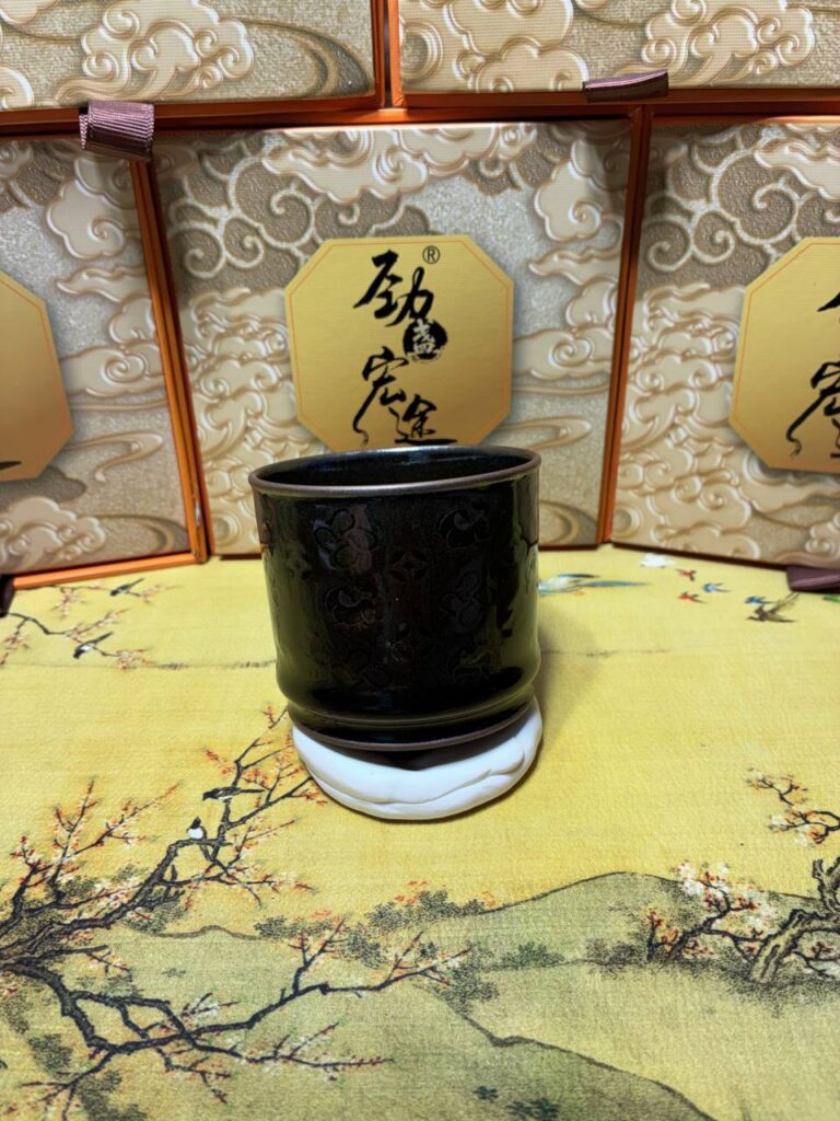 Midnight Cylinder Cup