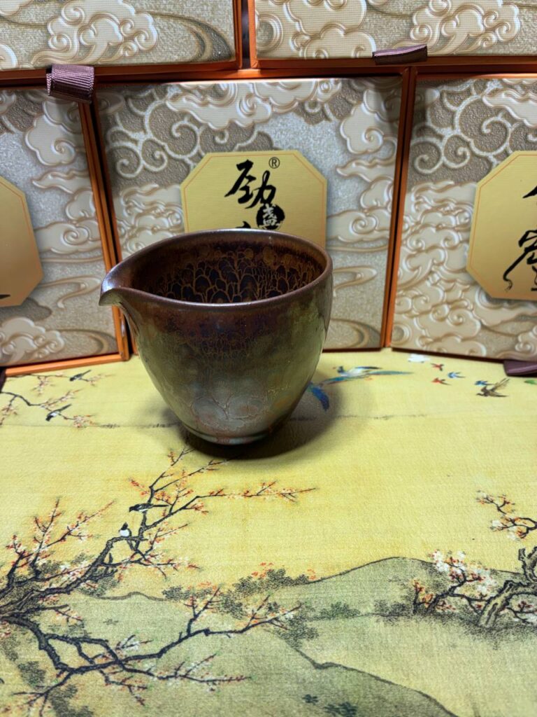 Olive Spouted Cup